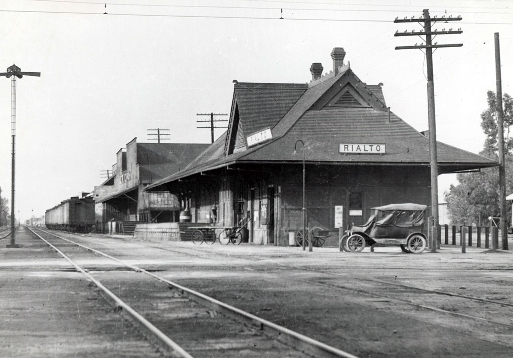 Rialto train station