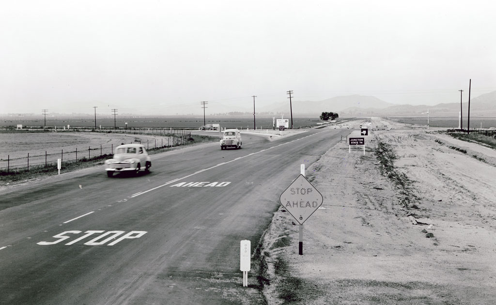 Construction of US 395 - Looking north at junction Route 64 near Temecula and around Perris, 1953